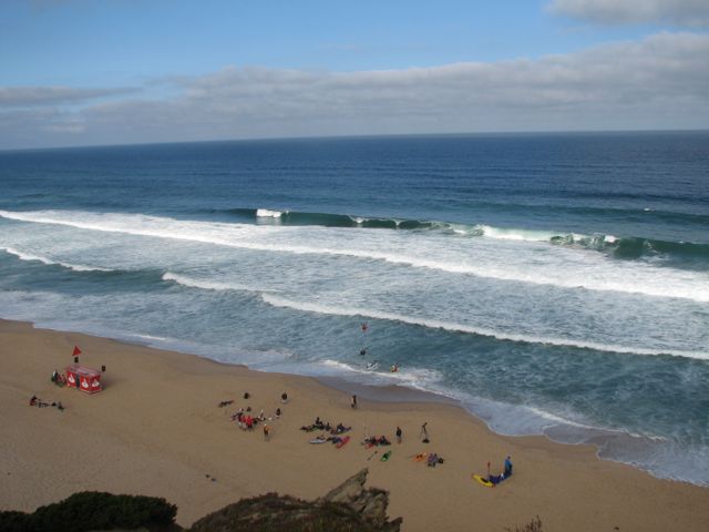 compsouthsiteimg_6825 South event site at Santa Rita taking some biiig swell today.